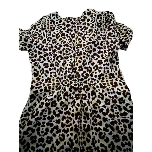 Leopard Print Baby Phat Women's Scrub Top Size S - Picture 3 of 6